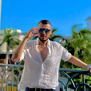 Meet your Posher, Jose david